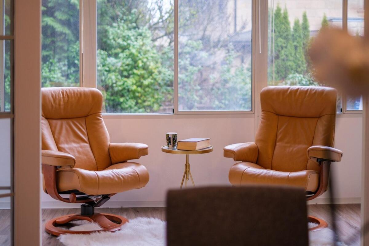 Spacious 4Br W Ensuites Mins To Downtown Yvr Ubc バンクーバー エクステリア 写真